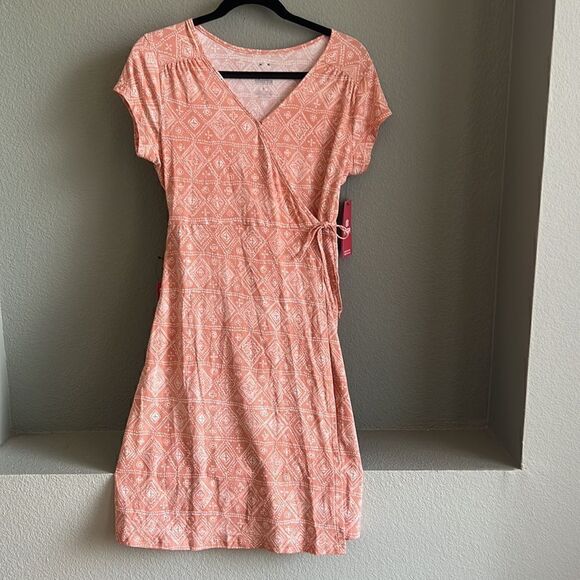 Sherpa Adventure Gear Padma Wrap Dress Desert Sand Geo - Picture 2 of 3